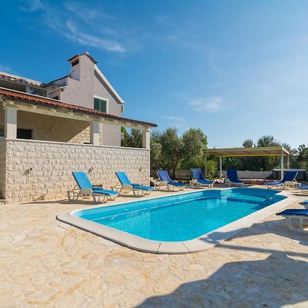 Villa Decima Milna  Exterior photo